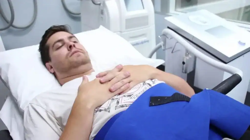 Transforming Bodies: Celebrity Success Stories and the Truth Behind Body Contouring 2 Image of male having body contouring Watford treatment
